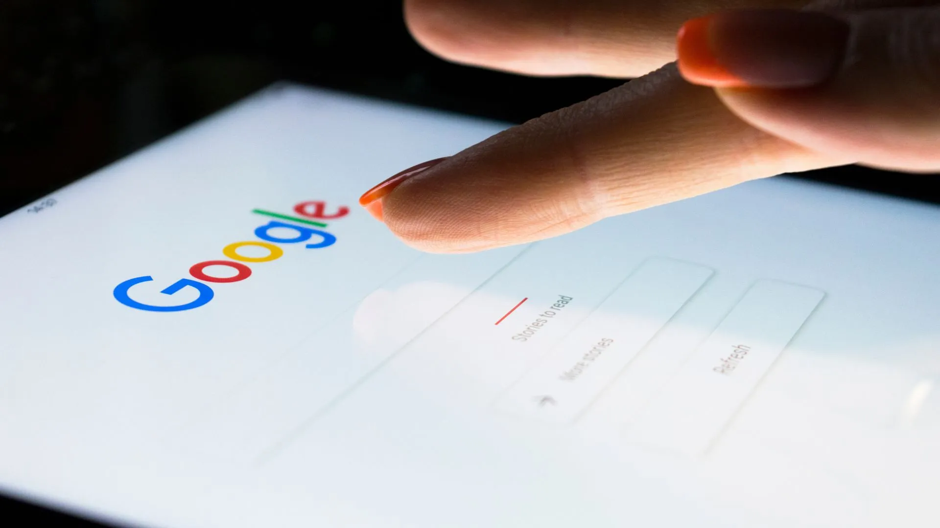 Recherche Google effectuée sur une tablette tactile